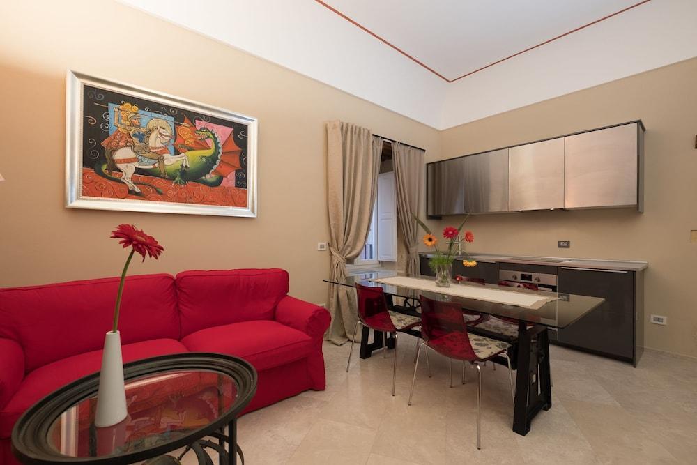 Ortigia Royal