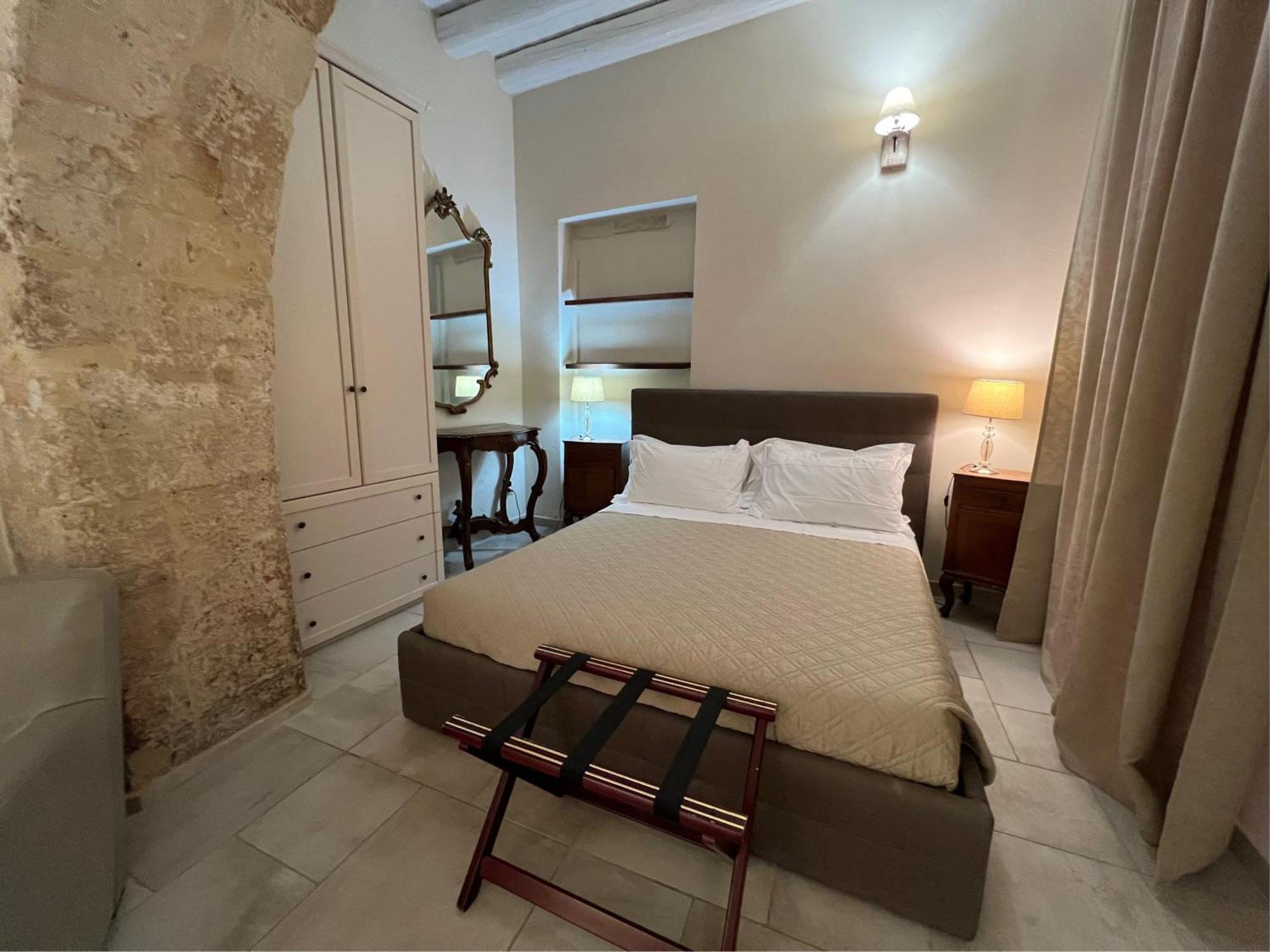Hotel Ortigia Royal 4*
